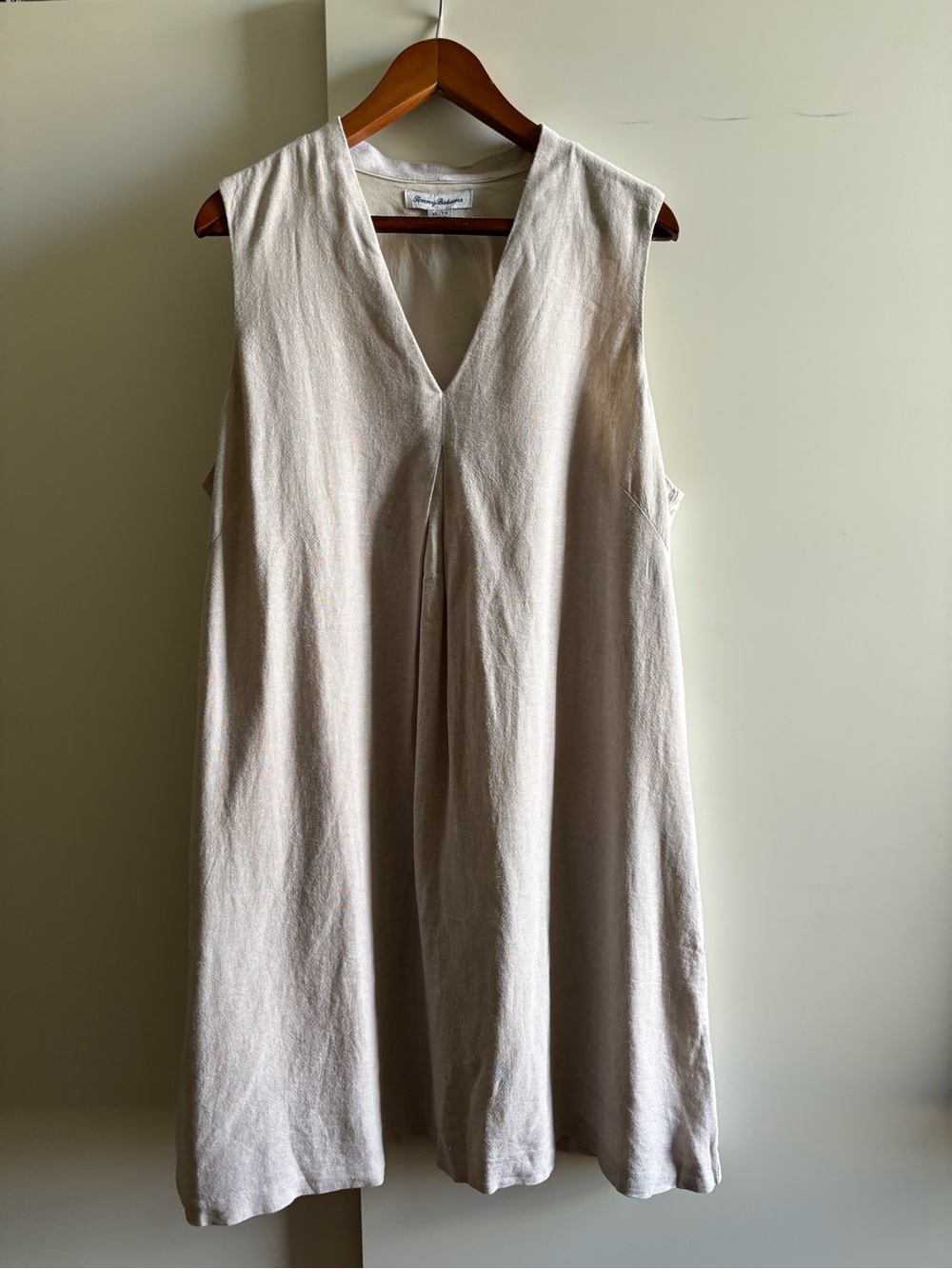 Tommy Bahama Cream Sleeveless V-Neck A-Line Dress